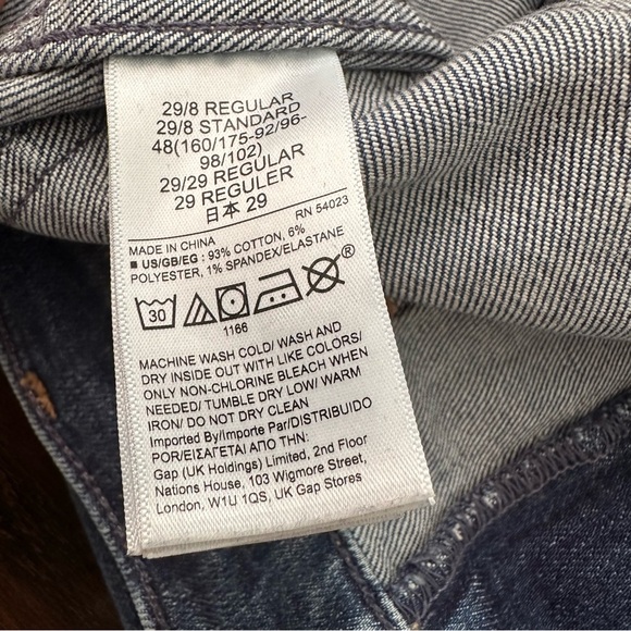 GAP Flare High Rise Blue Denim Jeans with Two Front Pockets -Medium Wash Size 29 - Picture 11 of 16